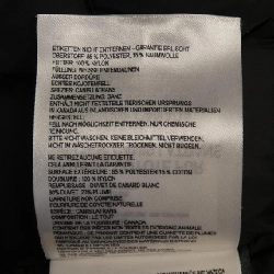 Áo khoác lông vũ Labrador 7967JL của Canada Goose 629403