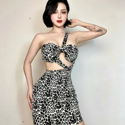 Đầm Thiết Kế  443787