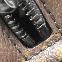 Túi đeo vai Louis Vuitton Monogram Macassar Christopher Wearable Wallet M69404 613825