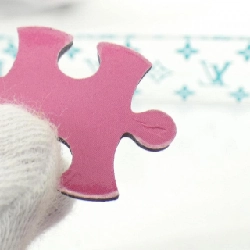 Louis Vuitton (LVxTM) Siêu phẳng Nhân vật Puzz GI1323 Puzz 625935