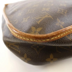Túi đeo vai Louis Vuitton Monogram Congo MM M40116 611076
