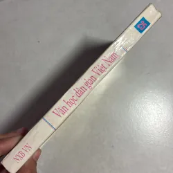 Văn học dân gian Việt Nam - Bình luận văn học 783196