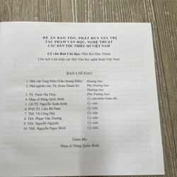 Cuộc đời và tác phẩm nhạc sĩ Nguyễn Tài Tuệ - Bìa Cứng .61 324879