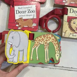 Ngoại văn : Rod Campbell : DEAR ZOO : animal shapes & buggy book ( chọn 1 quyển )  1027456