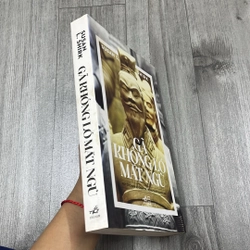 Gã khổng lồ mất ngủ. 3a5 531820