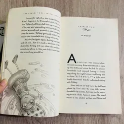 [Sách tiếng Anh 2hand] Like new 90% - 📕 The Meanest Doll in the World 715131