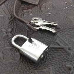 Túi xách Louis Vuitton Monogram Révélation Papillon PM M40740 - Hàng hiệu Authentic 803889