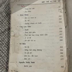 Một thế kỷ Thơ Mới  1029021