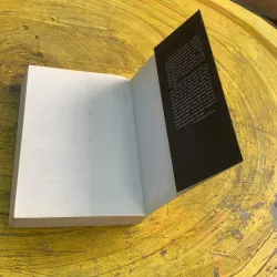 VÔ HỒN- SERGEY MINAEV- chuyện về một người không chân chính 747637