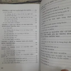 Bài tâp-Bài giải Nghiệp vụ Ngân hàng Thương mại Tín dụng. Chủ biên Phó GS TS Phan Thị Cúc. 675443