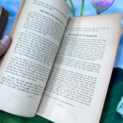 Ức trai tướng công di tập dư địa chí - Trần Tuấn Khải 762044