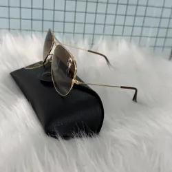kính mát RAY-BAN tròng màu trà 934840