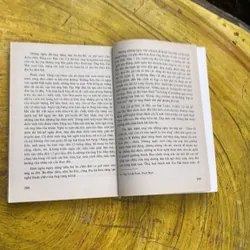 KỂ CHUYỆN CÁC NHÀ VĂN VIỆT NAM THẾ KỈ XX- PHẠM ĐÌNH ÂN 2 tập 735513