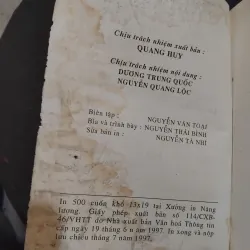 Việt sử diễn âm 1020456