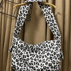 Túi xách unisex nam, nữ cá tính 