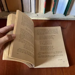 II Sách Xưa: Công Việc Làm Thơ - Xuân Diệu - 1984 576548