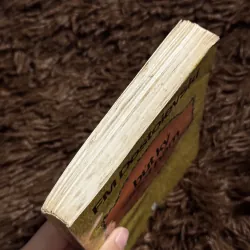 Bút ký dưới hầm 763370