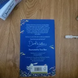 Demon Dentist (bìa cứng) Giá 40k  603904