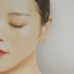 K18WG Bông tai kim cương 0.10CT - Hàng hiệu Chính hãng 865930