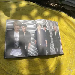 ONE DIRECTION :DARE TO DREAM LIFE AS ONE DIRECTION  780718