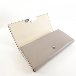 Ví Gucci 369661 620952