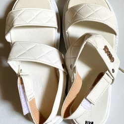 Sandal gucci nữ màu trắng size 37 - mới chưa sử dụng  70832