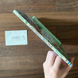 Sách ngoại văn Little Children's Music Book – Lỗi âm thanh, Used 542237