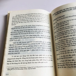 📚 SÁCH VỀ KARATE  🥋 542434