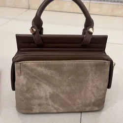 Túi Chio màu nâu 757516