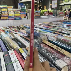 Những lá thư thời chiến Việt Nam  1034763