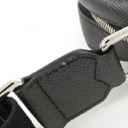 Túi đeo vai Anton Messenger Louis Vuitton Taiga (Hoạt hình sọc) M34411 611952