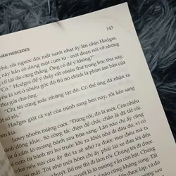 Tên sát nhân Mercedes (Stephen King) 602822