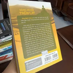 BÓNG NGƯỜI TRÊN CÁT – NHI PHAN- K2 998398