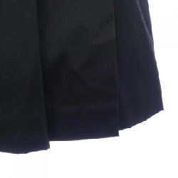 Chân váy logo tam giác PRADA 21H922 S222 1WQ8 - Hàng hiệu Authentic 815878