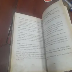 WARREN BUFFETT and the Interpretation of Financial Statements 674238