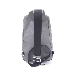 Túi đeo chéo Louis Vuitton Taiga Avenue M30801 612706