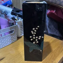 Lọ hoa Nhật bản