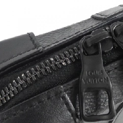 Ví đeo chéo Louis Vuitton Monogram Eclipse Soft Trunk Wallet M69838 - Hàng hiệu Chính hãng 768517