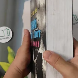 [MIỄN PHÍ BỌC SÁCH] Chim Không Hót Lúc Bình Minh - Trúc Phương 798295