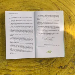 DƯỚI BÓNG TRĂNG NGÀ - GREGORY MAGUIRE 1022345