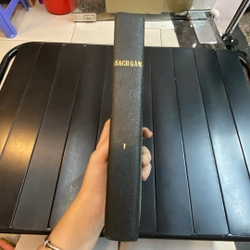 Sách: GẪM QUANH NĂM 279653