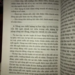 Xây dựng kỹ năng công tác đảng, công tác chính trị của đội ngũ chính trị viên  758851