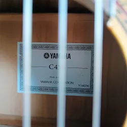 Đàn Guitar Yamaha chính hãng, Gỗ Già âm vang, Có sẵn EQ 927803