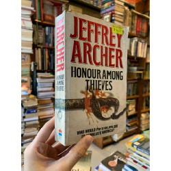 Honour Among Thieves - Jeffrey Archer