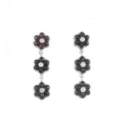 K18WG Bông tai hoa Onyx - Hàng hiệu Chính hãng