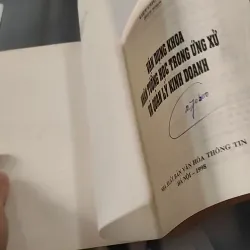 Vận Dụng Khoa Nhân Tướng Học Trong Ứng Xử Và Quản Lý Kinh Doanh - Việt Chương 727261