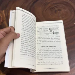 II Sách Kỹ Năng: Dẫn Dắt Một Bầy Sói Hay Chăn Một Đàn Cừu - Tiffani Bova - 2025 1001701