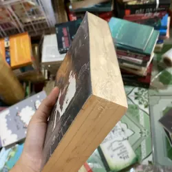 Rạp xiếc Đêm" (tên tiếng Anh: The Night Circus) 998967