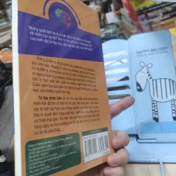 Sách: Tư duy phản biện - TG: Zoe Mckey (sách nguyên seal) 799273