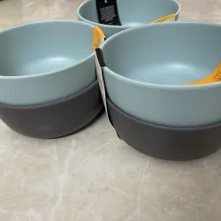 6 tô nhựa dùng được lò vi sóng